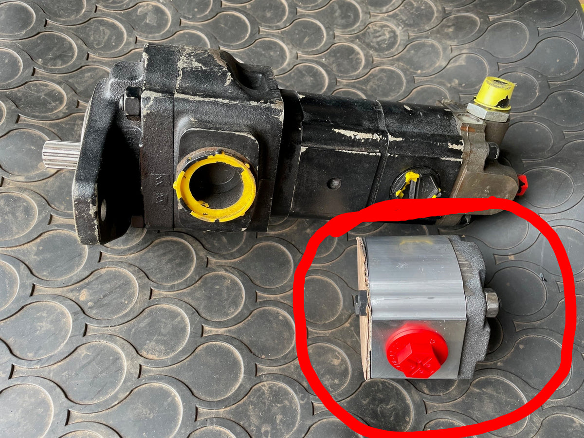 332/S9644 Rear pump section 334/S2322 for JCB TLT